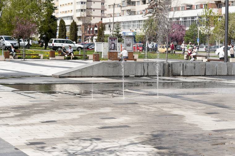Van még mit javítani a csíkszeredai szökőkutakon