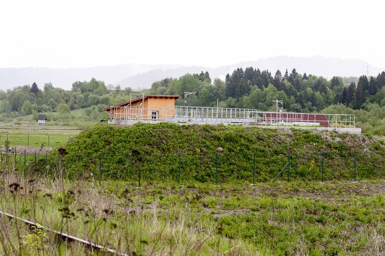 Most kell csatlakozni a szennyvízhálózatra, mert hamarosan aszfaltozni fognak