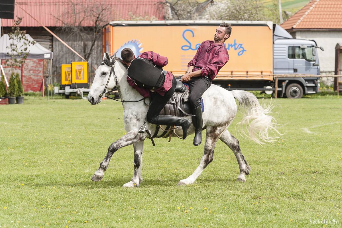 &bullet;  Fotó: Gecse Noémi