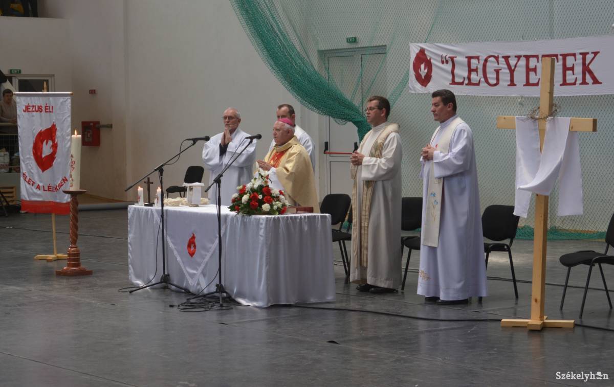 •  Fotó: Iochom Zsolt