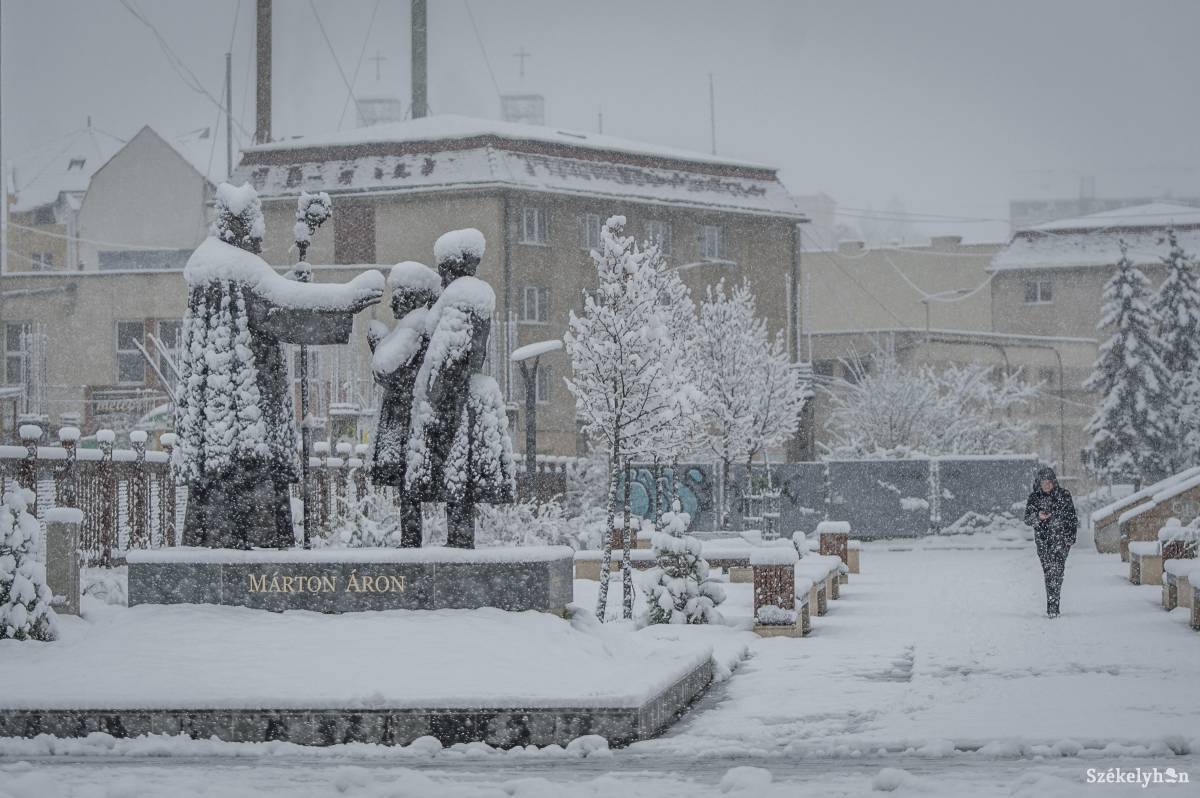 &bullet;  Fotó: Pinti Attila