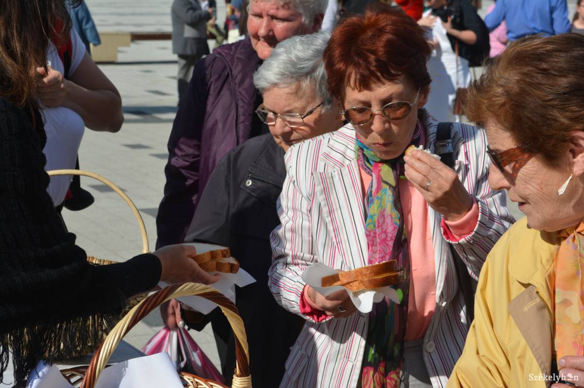 &bullet;  Fotó: Iochom Zsolt