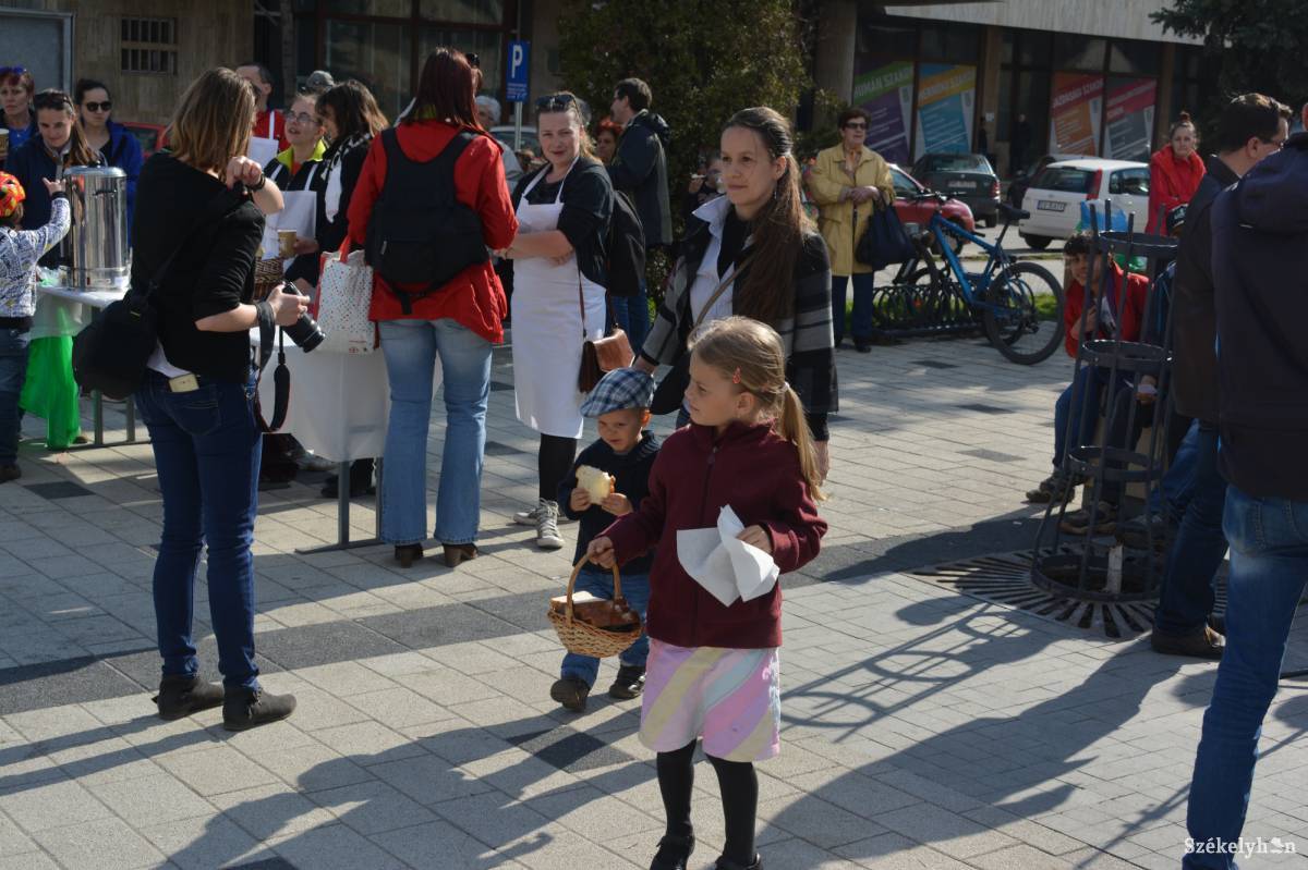 &bullet;  Fotó: Iochom Zsolt