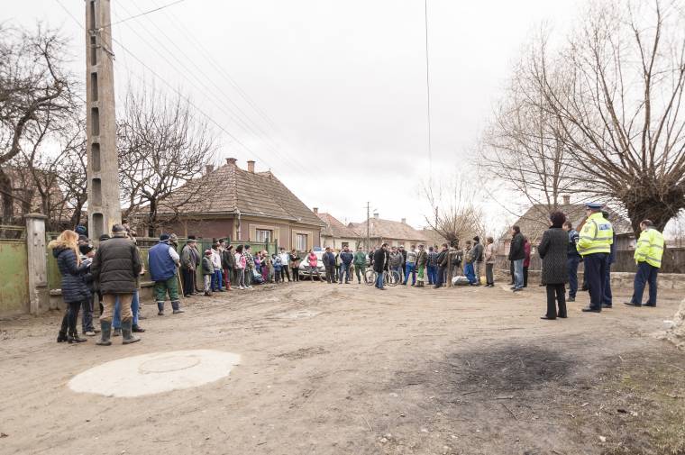 Folyamatos a hatósági felügyelet Csekefalván az elmérgesedett konfliktus után