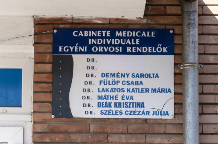 Máshol nyitották meg a rendelőjüket, mert sokallták a bérleti költséget