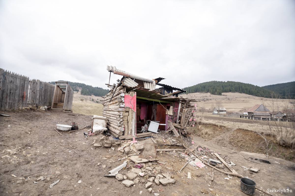 Így nézett ki a megrongált építmény. Rendezték a vitás kérdéseket • Fotó: Gecse Noémi