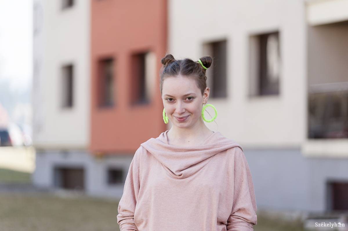 Kilyén Eszter: az alkotásokat meg kell mutatni •  Fotó: Gecse Noémi