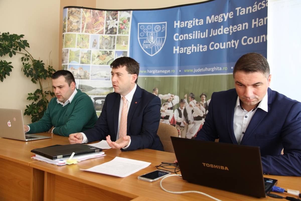 •  Fotó: Hargita Megye Tanácsa sajtószolgálata