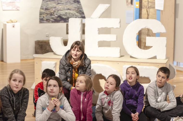 Csíki gyerekek a Jégkorszak kapujában