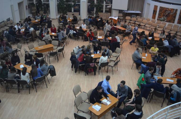 „Élő könyvtár” a bölcs választásért