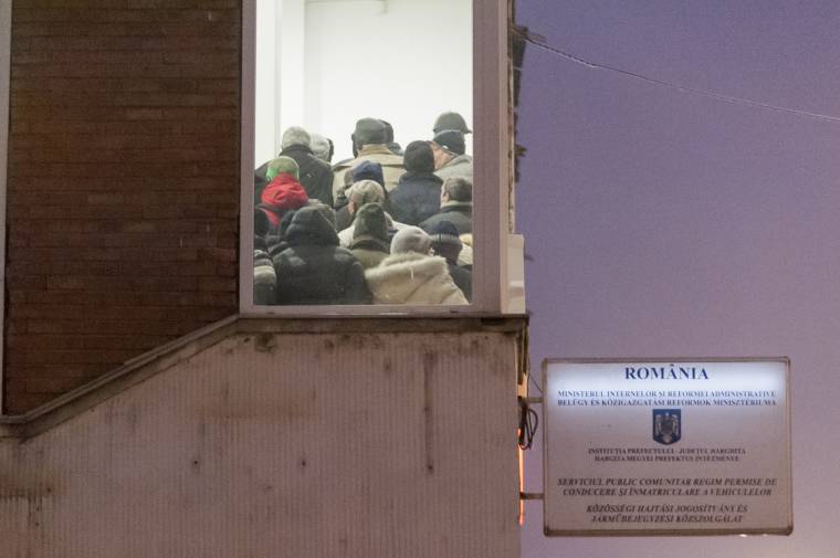 Járműbejegyzés, -átírás és rendszámcsere már szombaton is