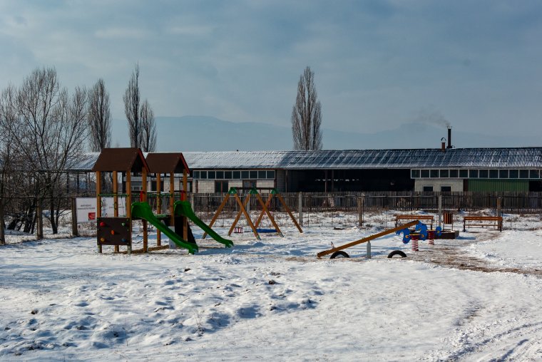 Jövőbe fektetett hittel avattak játszóteret Csíkszentsimonban