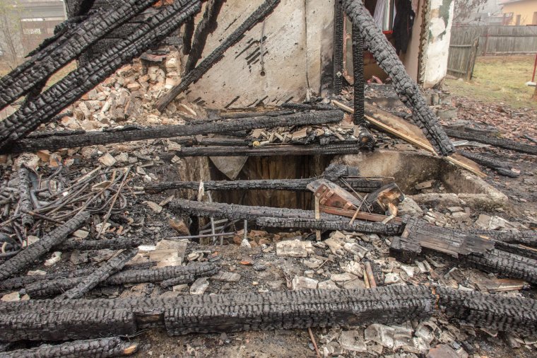 Tűzifa, gabona, széna veszett oda a csíkszentimrei tűzben