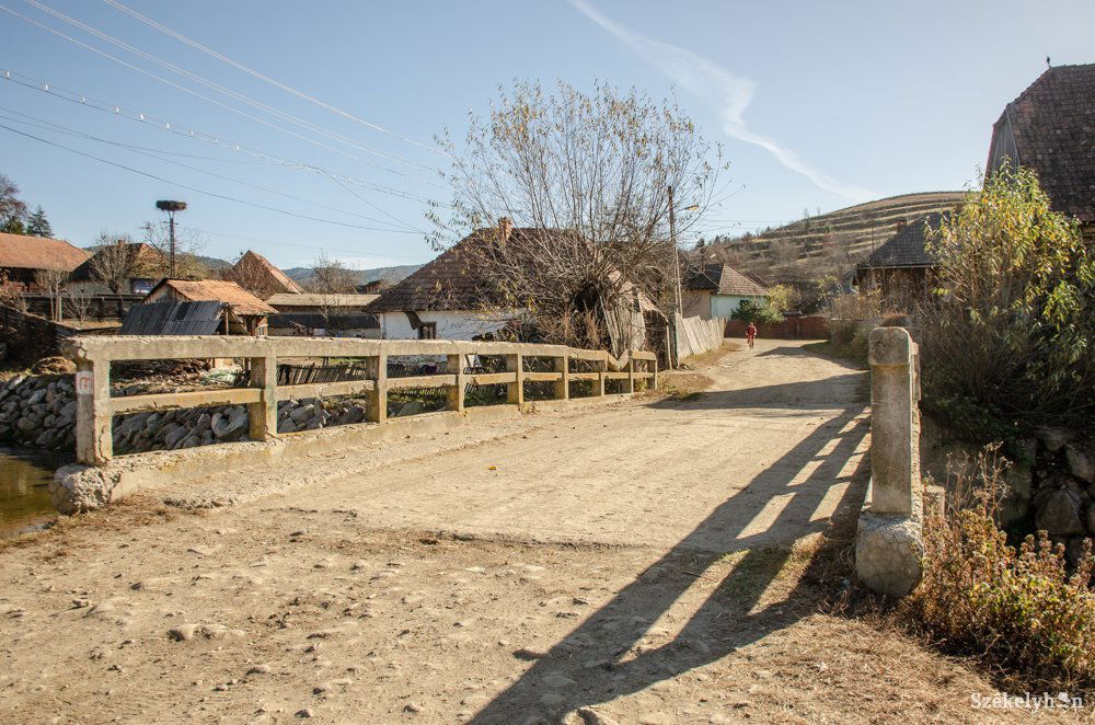 Közel 50 éves a kászonjakabfalvi híd • Fotó: Gecse Noémi