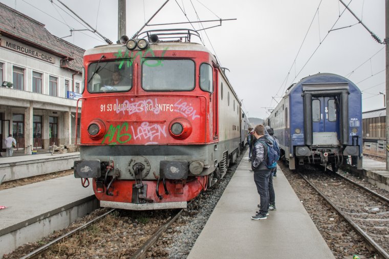 Elmarad a vasutassztrájk, aláírják a kollektív munkaszerződést a CFR vezetői