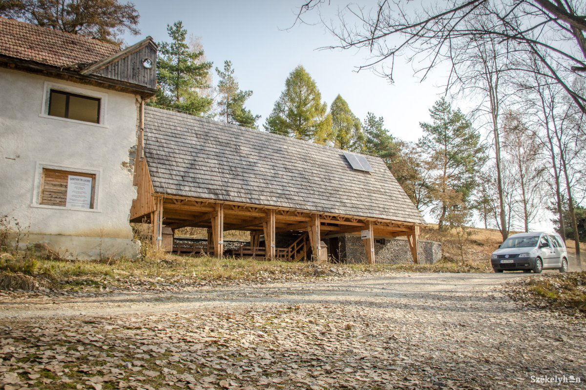 Elhagyott hellyé vált Madicsa-fürdő. Kisebb nagyobb beruházások valósultak meg a fürdőtelep rendezésére •  Fotó: Pinti Attila