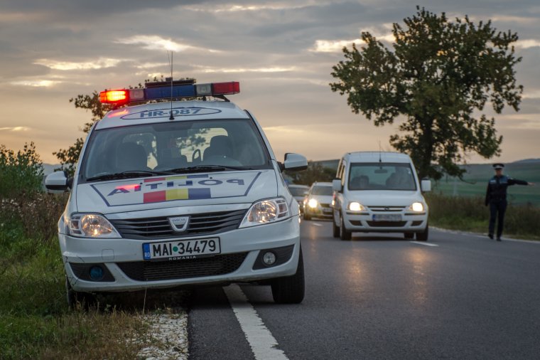 Autók futottak egymásba, két személy megsérült
