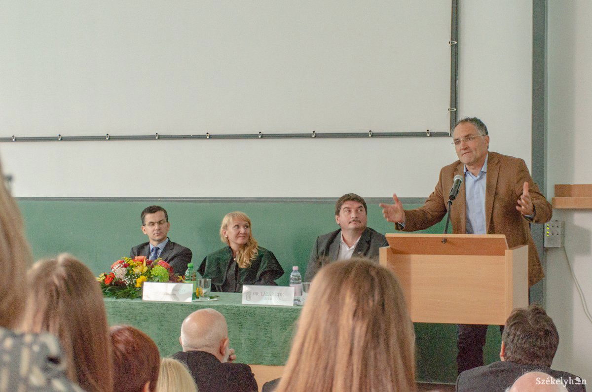 &bullet;  Fotó: Gecse Noémi