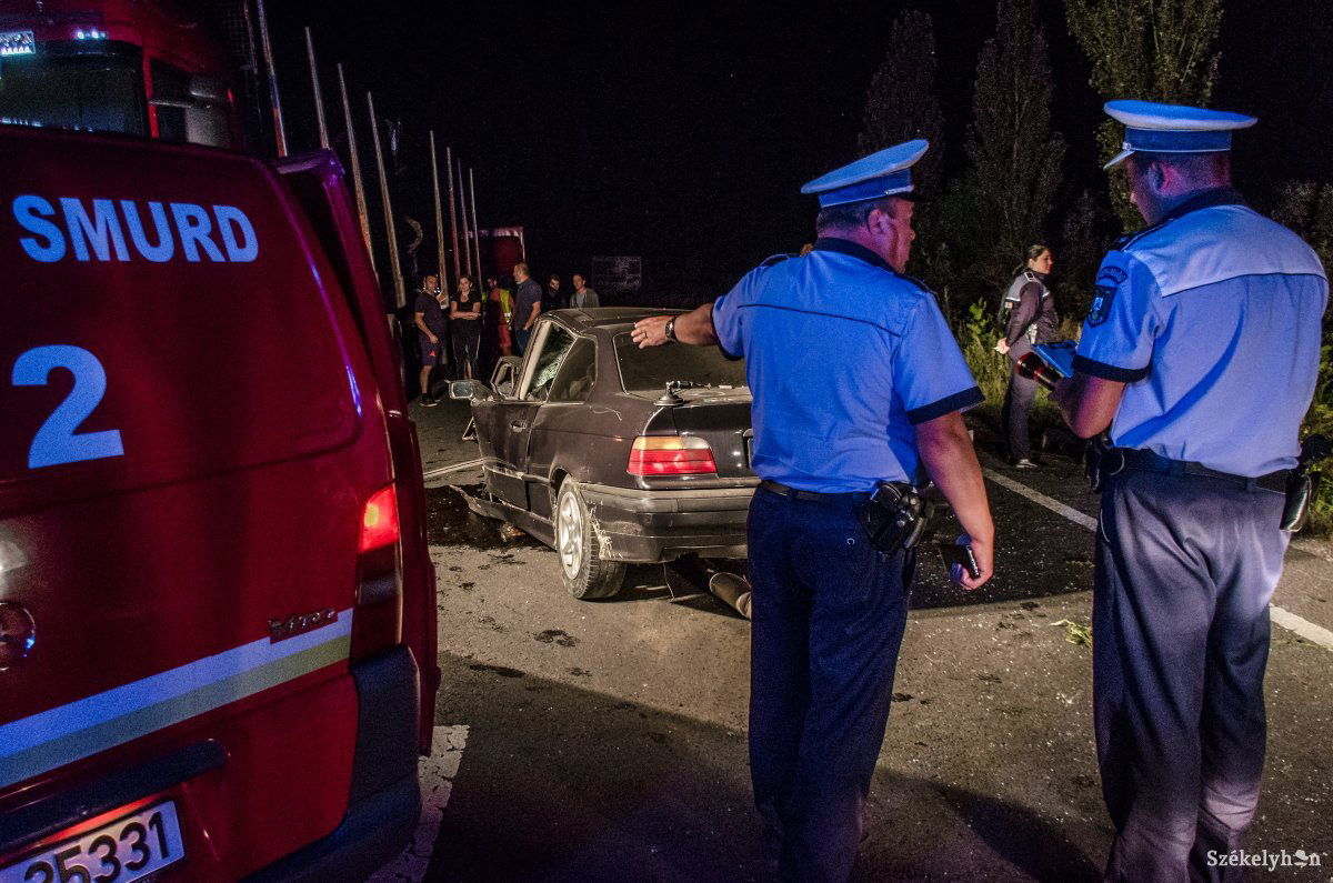 &bullet;  Fotó: Pinti Attila