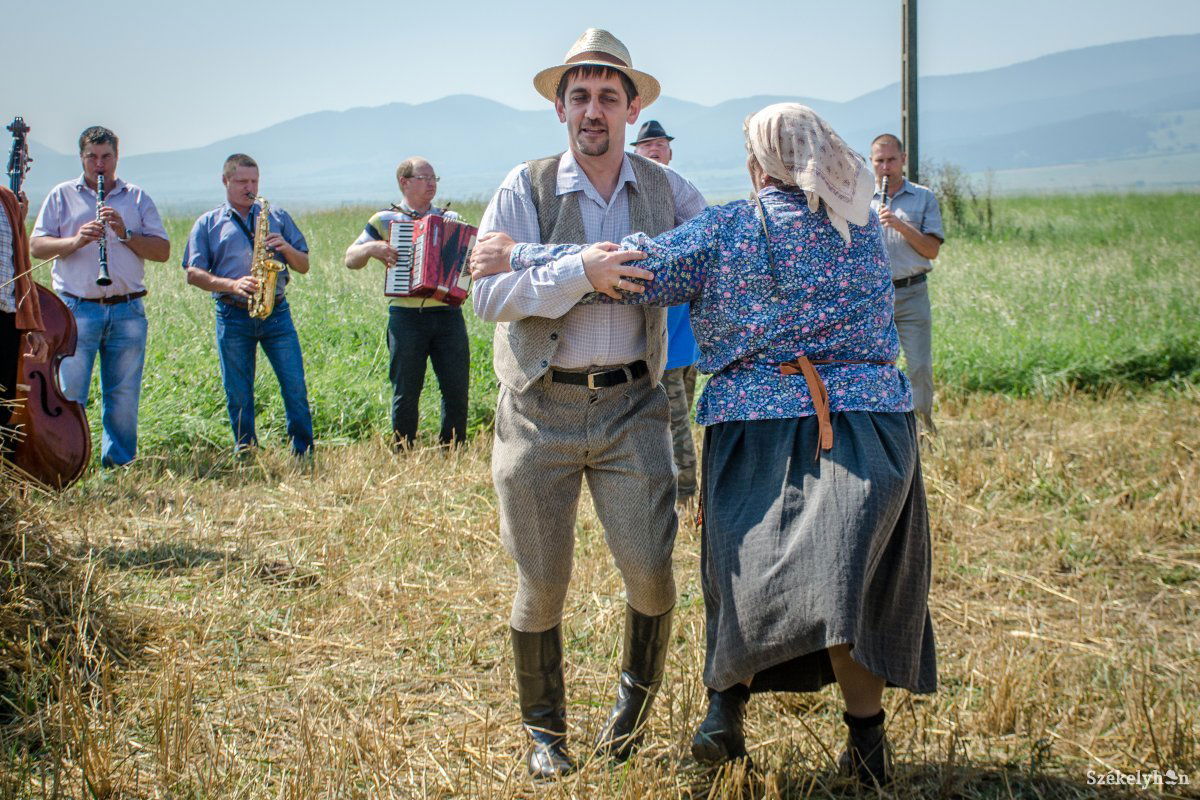 &bullet;  Fotó: Pinti Attila