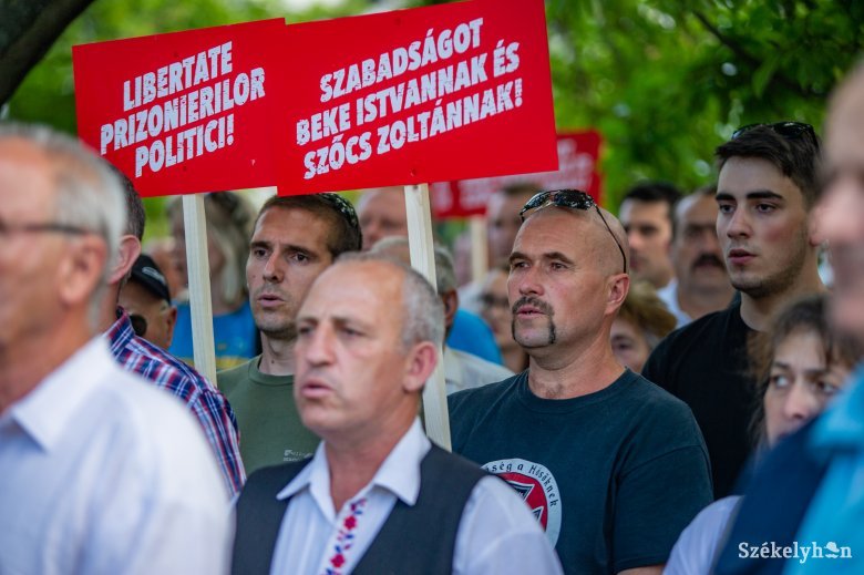 Egy két évvel ezelőtti tüntetés az erdélyi politikai foglyok szabadon bocsájtásáért •  Fotó: Gecse Noémi