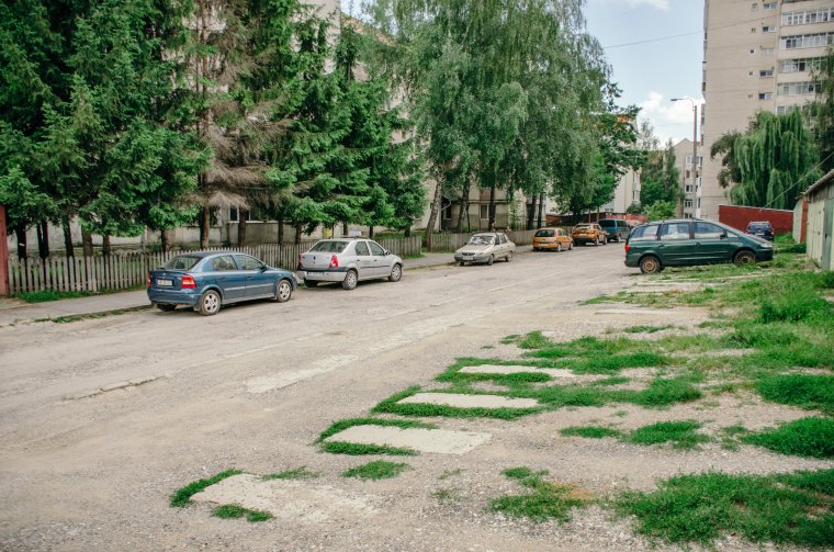 Hamarosan hozzáláthatnak a Pacsirta sétány egy szakaszának a felújításához