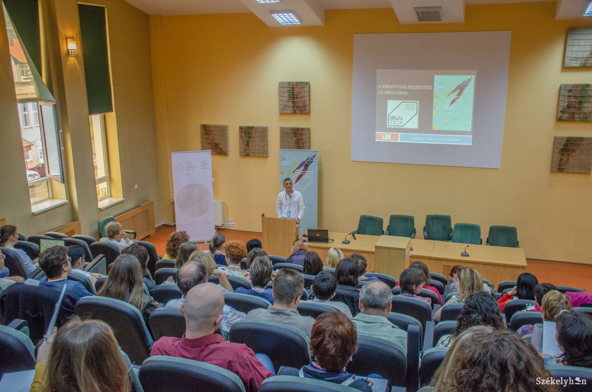 Bolyai Nyári Akadémia: képzés, szakmai fórum, találkozási lehetőség pedagógusoknak •  Fotó: Gecse Noémi