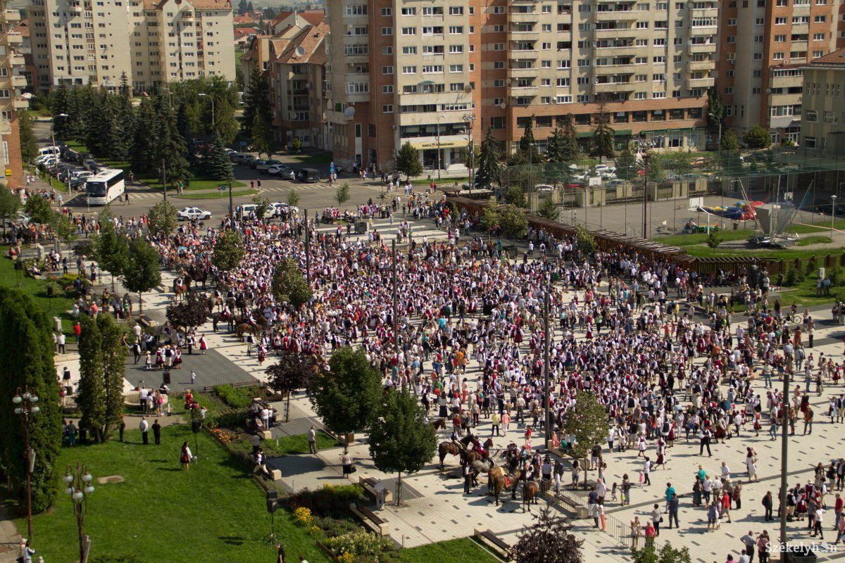 •  Fotó: Albert Orsolya