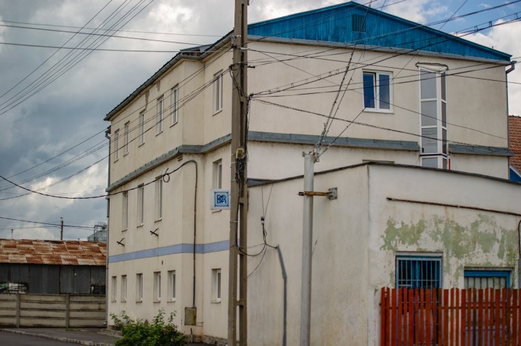 Döntöttek Csíkszeredában: megvásárolják a Goscom épületét