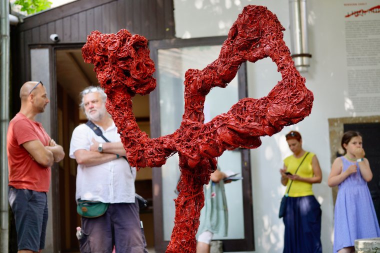 Az Art Capital 2018 egyik kiállító művésze a csíkszeredai Berszán Zsolt