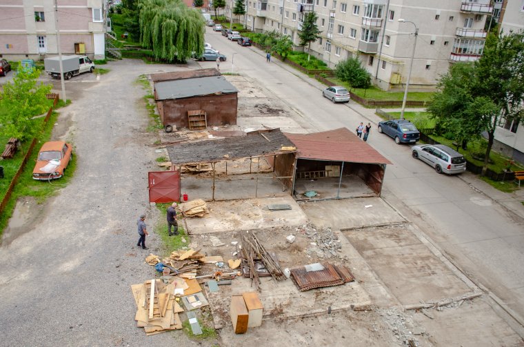 A többség nem hagyta utolsó percre a garázsbontást