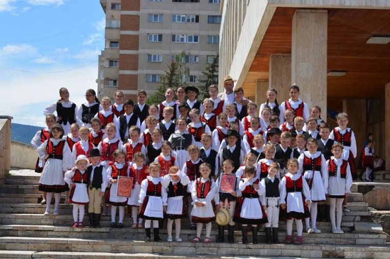 Megismertetik a néptánc hatalmas összetartó erejét