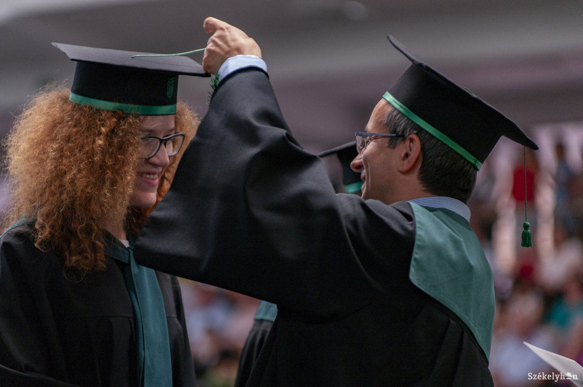 &bullet;  Fotó: Gábos Albin