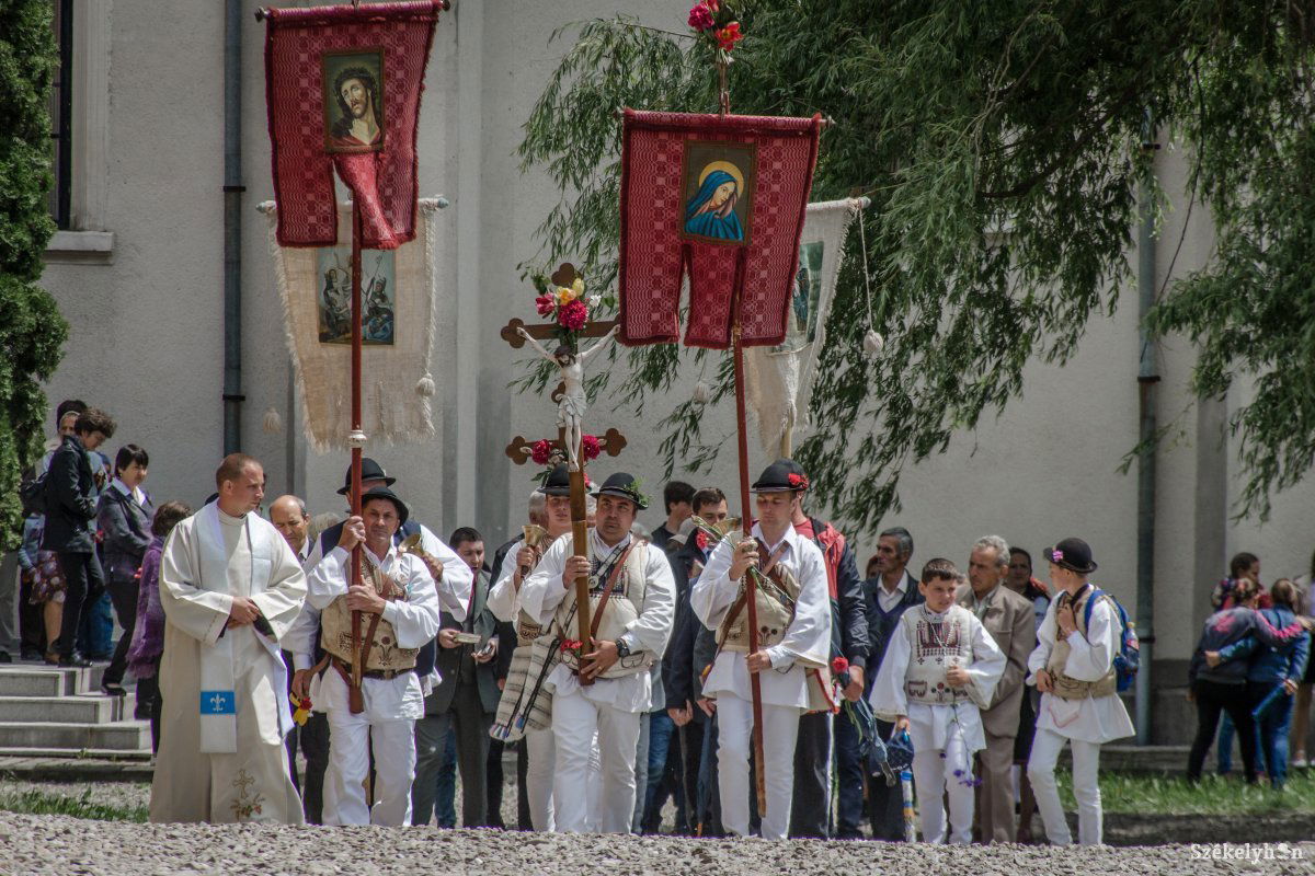 &bullet;  Fotó: Pinti Attila