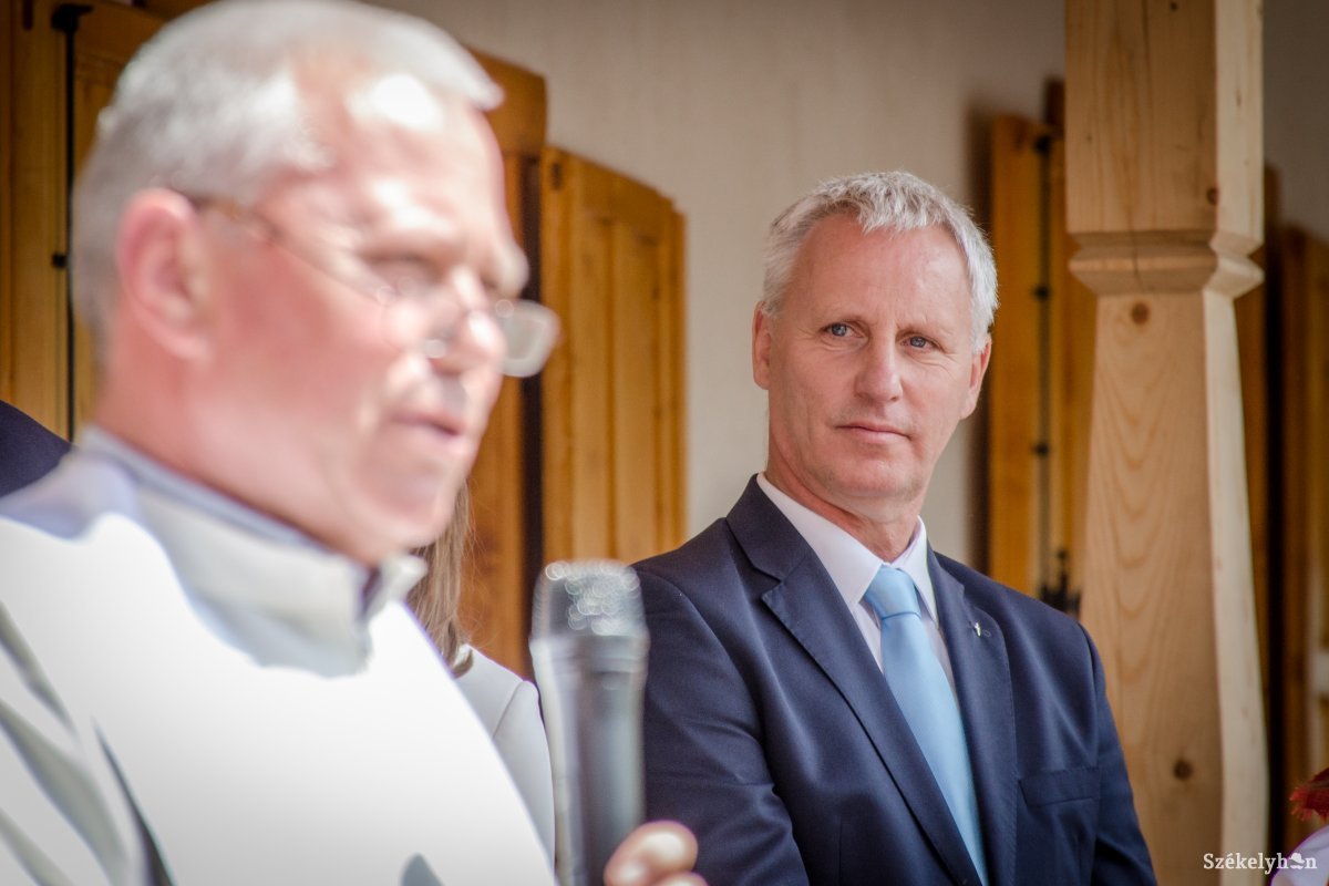 &bullet;  Fotó: Pinti Attila