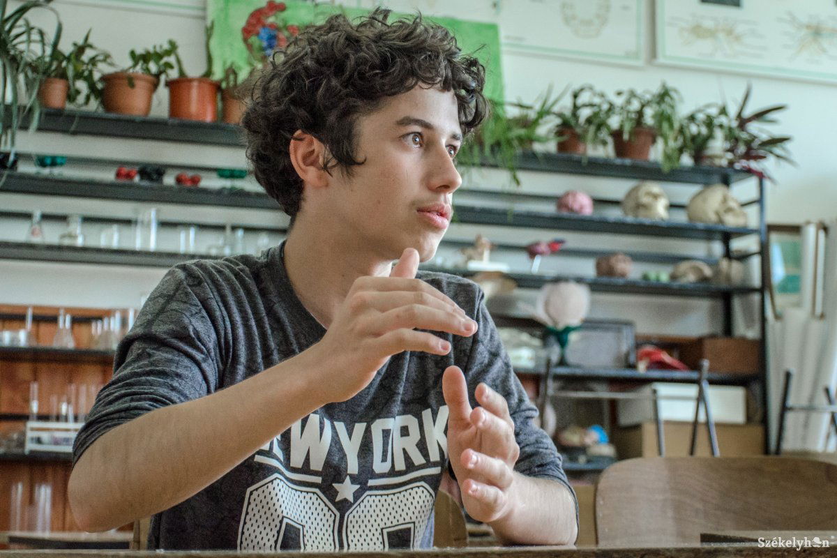 &bullet;  Fotó: Pinti Attila