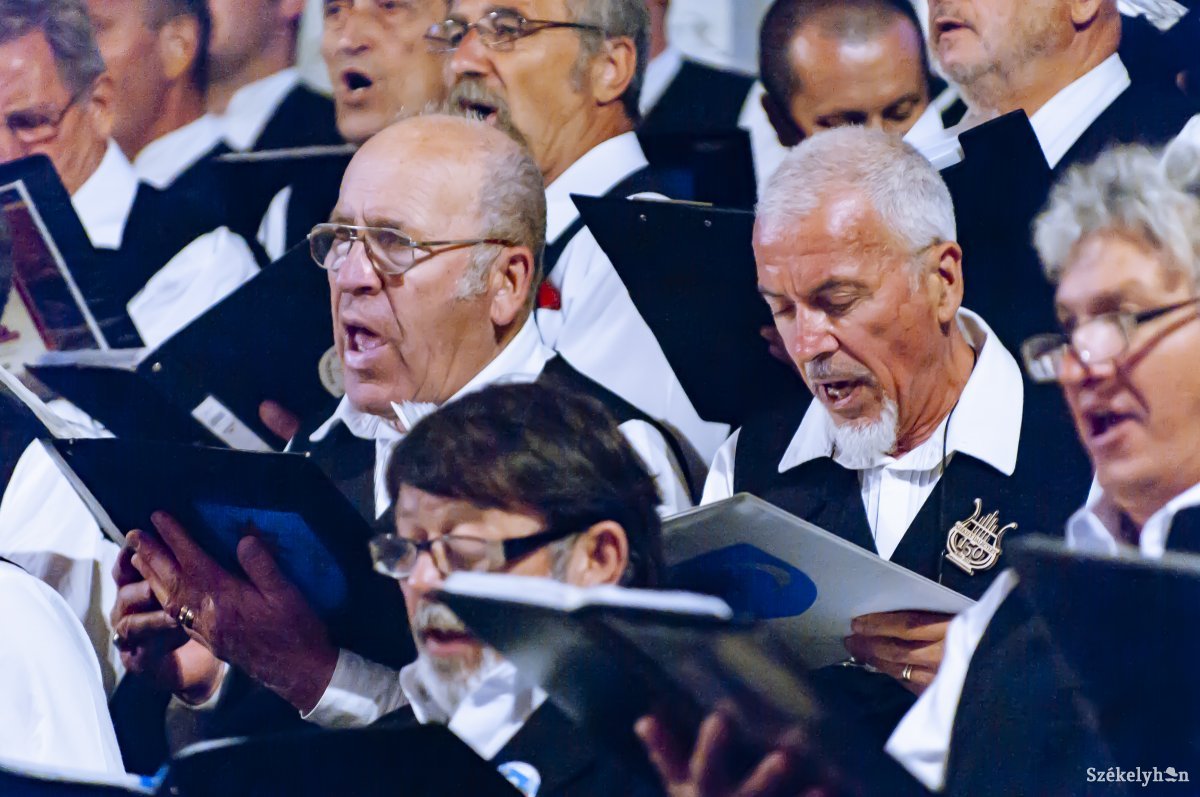 &bullet;  Fotó: Gábos Albin