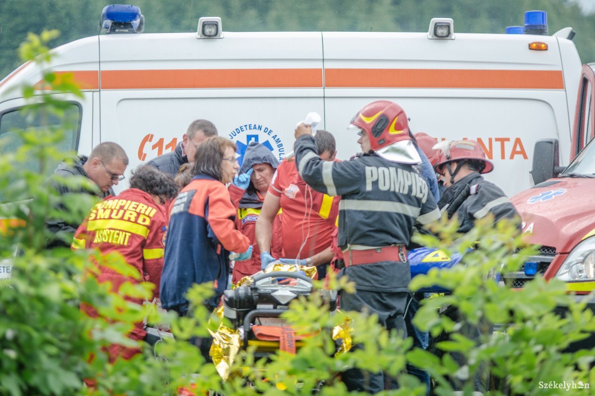 &bullet;  Fotó: Pinti Attila