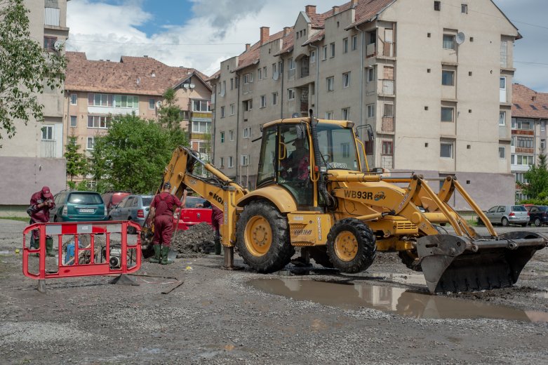 Tízezer köbméternyi melegvíz folyik el évente a csíkszeredai távhőrendszeren