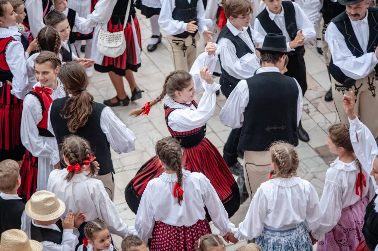Alcsíki Néptánctalálkozó Csatószegen