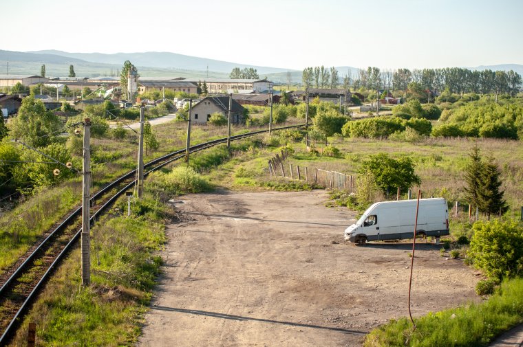 Tehermentesíti majd a várost a vasút mentén haladó elkerülő út