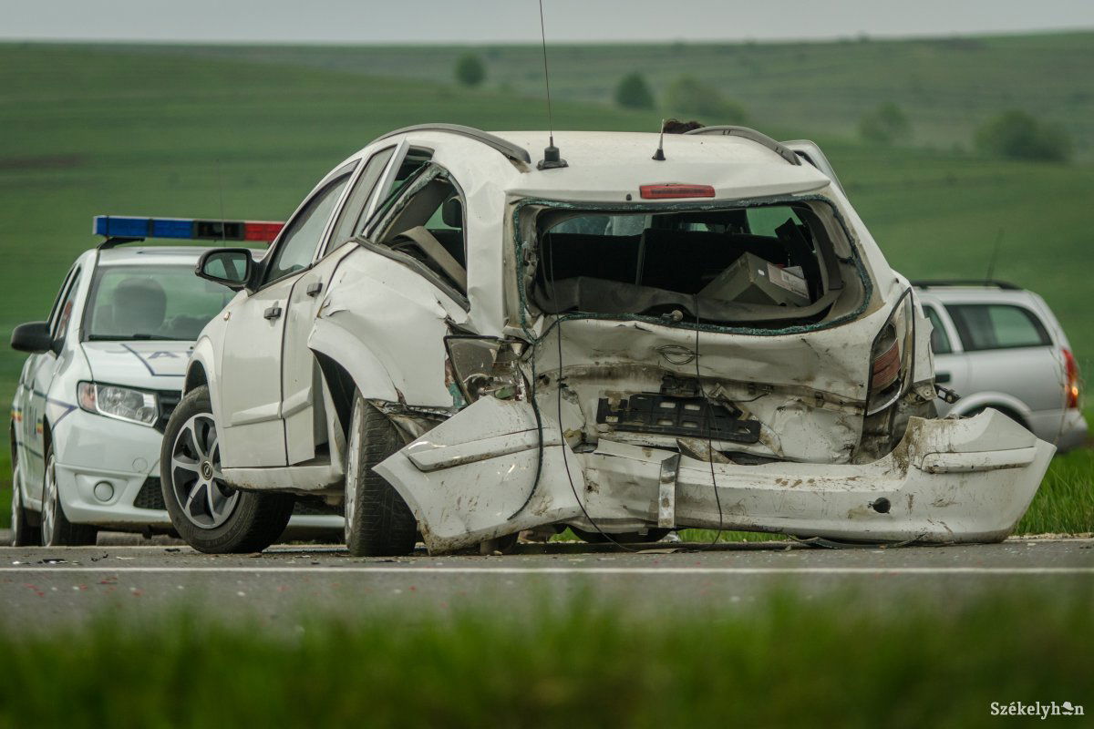 &bullet;  Fotó: Pinti Attila