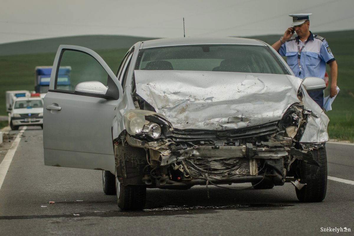 &bullet;  Fotó: Pinti Attila