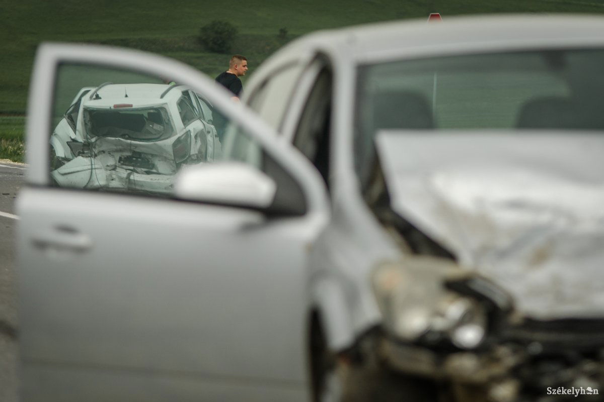 &bullet;  Fotó: Pinti Attila