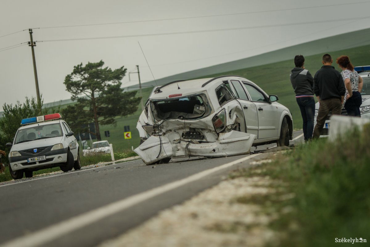 &bullet;  Fotó: Pinti Attila