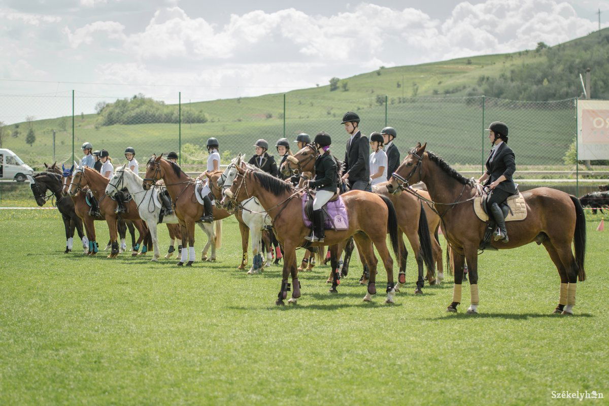 &bullet;  Fotó: Pinti Attila