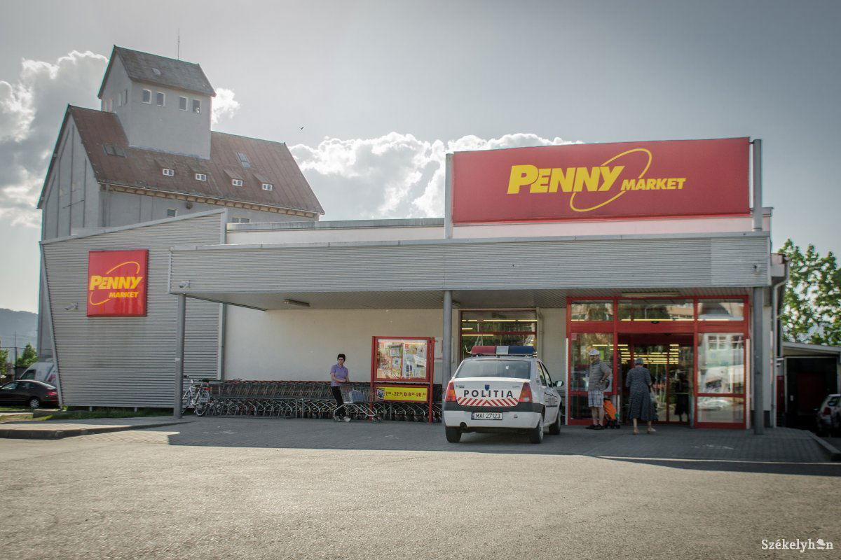 &bullet;  Fotó: Pinti Attila