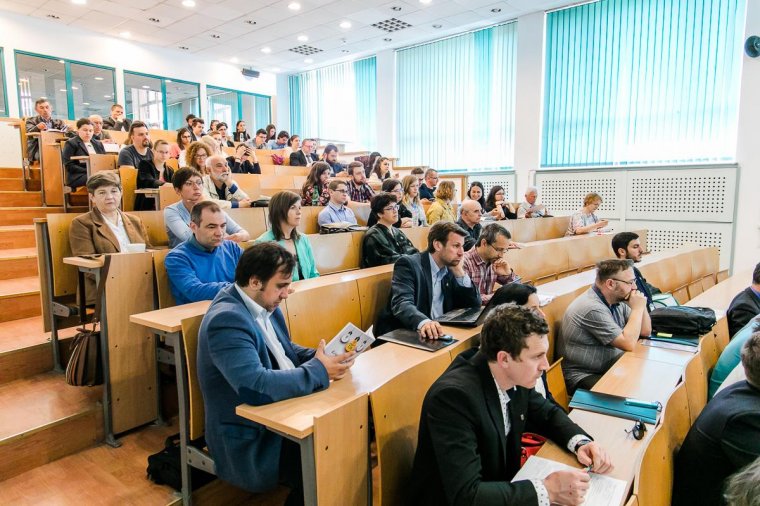Ösztönöznék a tudományos diákköri tevékenységet