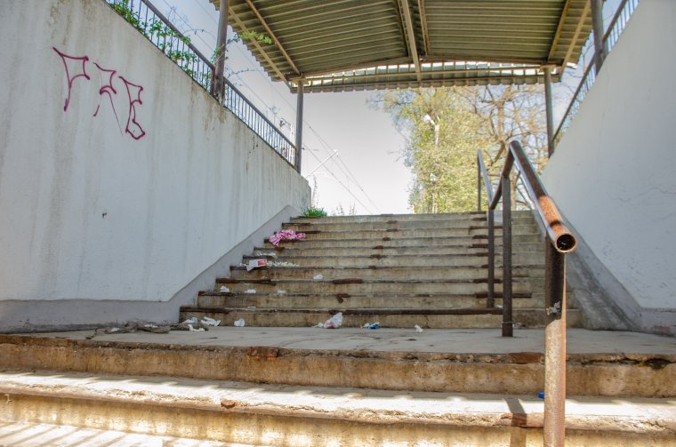 Világossá vált: az aluljáró a senki földje