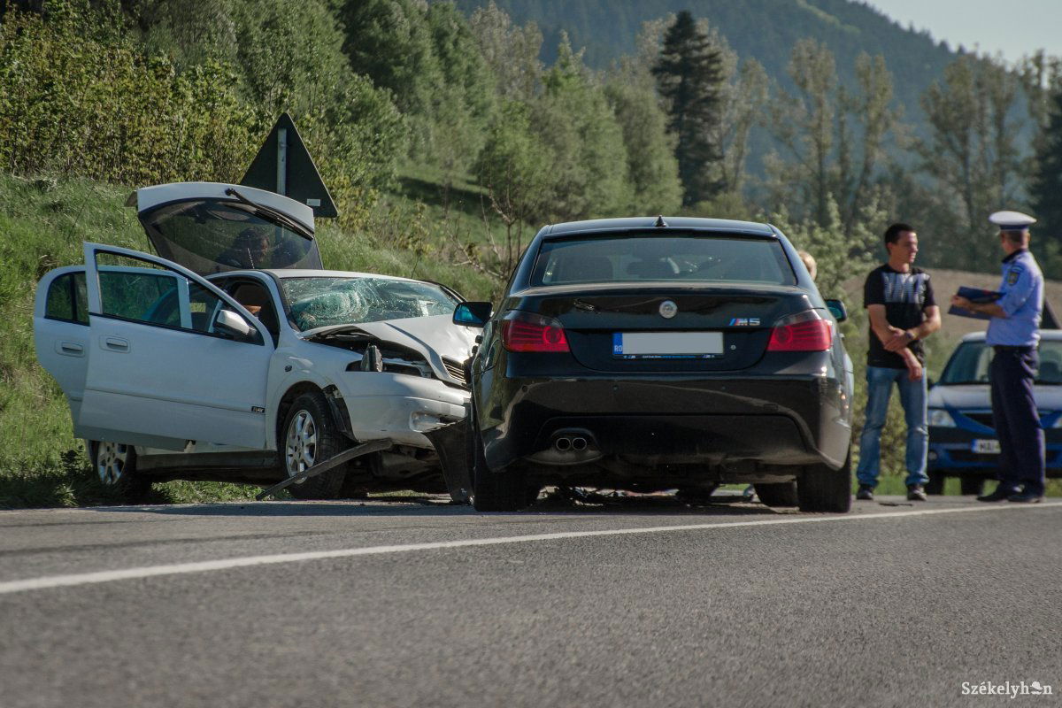 &bullet;  Fotó: Pinti Attila